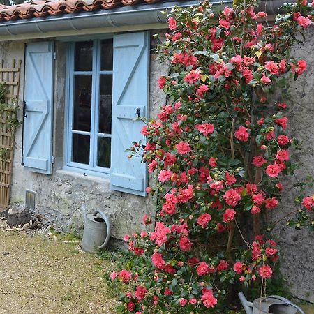 La Maison Du Parc Bed & Breakfast Lacave  Exterior photo